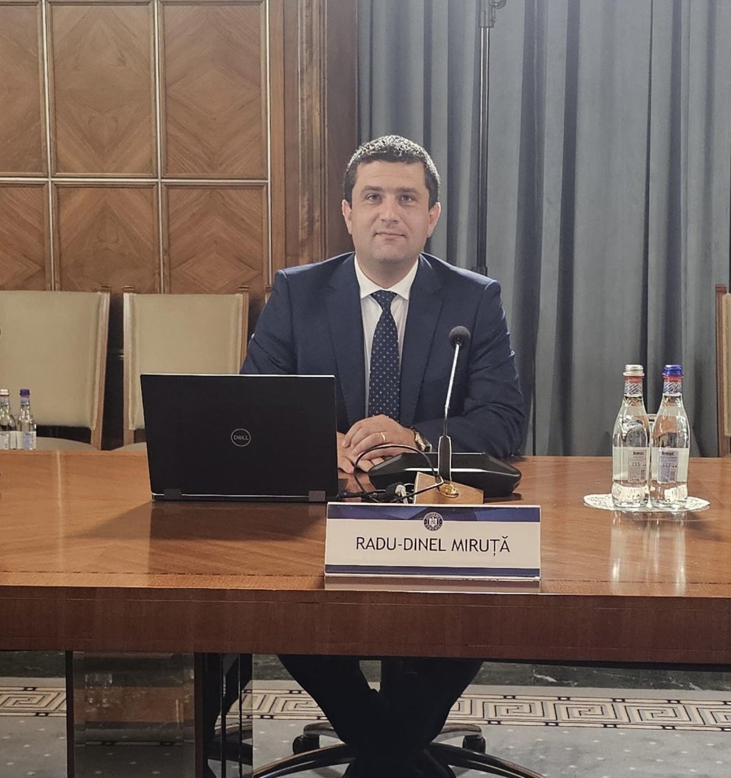 Ministrul Economiei analizează alegerea directorilor de stat: Diavolul în companiile de stat are acum o față.