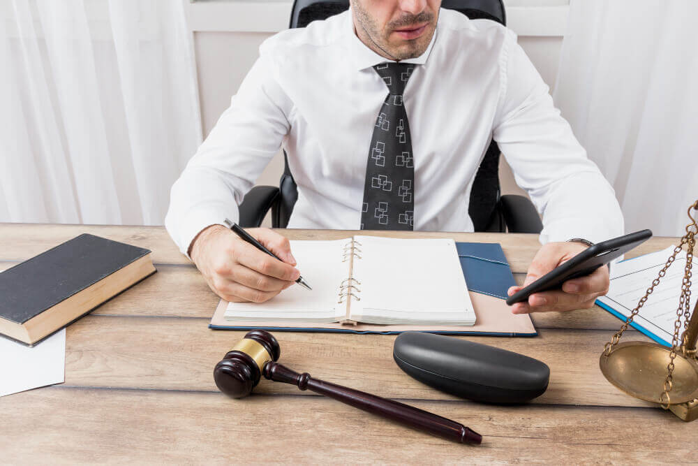 cadrul sistemului judiciar