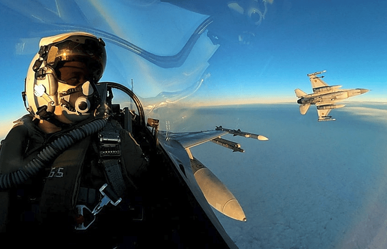 „Aberant” „Aberant”. Reacții din partea Moscovei după încălcarea de către o dronă rusească a spațiului aerian al României