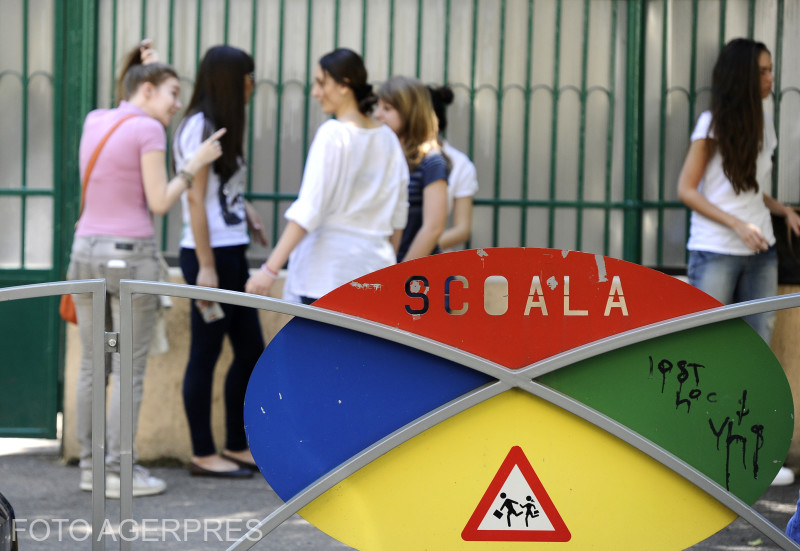 Fondurile sugerate de Ministerul Educației pentru elevii care au obținut media 10 la Bacalaureat și Evaluarea Națională