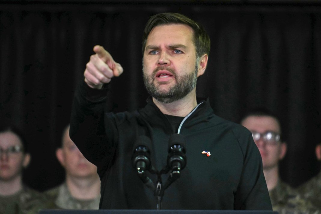 JD Vance: „Dacă cineva sărbătorește decesul lui Kirk, înfruntați-i JD Vance: „Dacă cineva sărbătorește decesul lui Kirk, înfruntați-i. Notificați și superiorul lor”