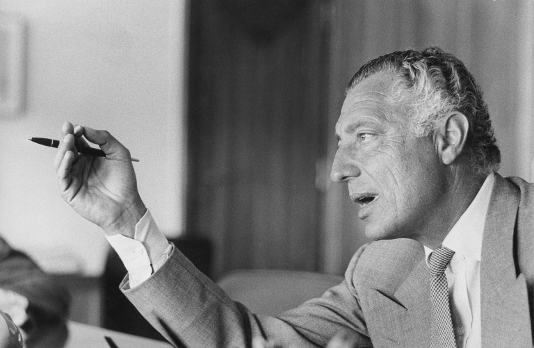 Președintele Ferrari este implicat într-un nou proces cu mama sa referitor la moștenirea lui Gianni Agnelli.