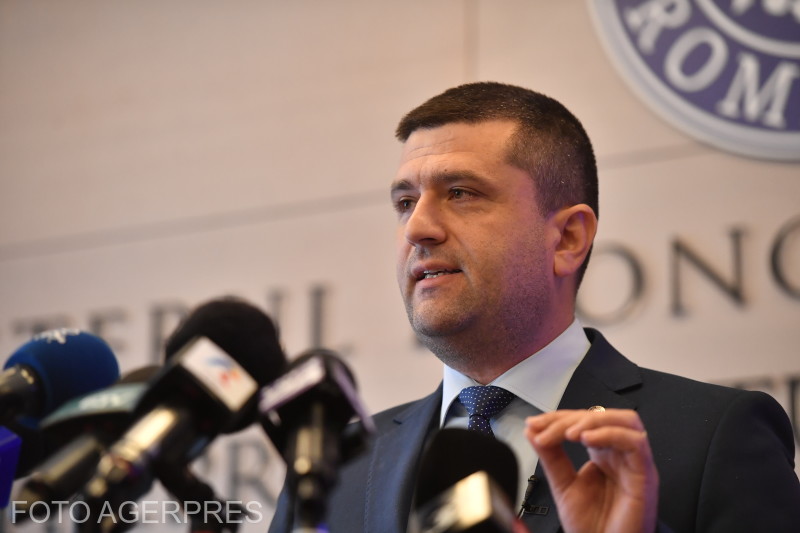 Radu Miruță, după ce moțiunile de cenzură au fost respinse: „Guvernul Bolojan muncește, în timp ce alții oferă spectacol”