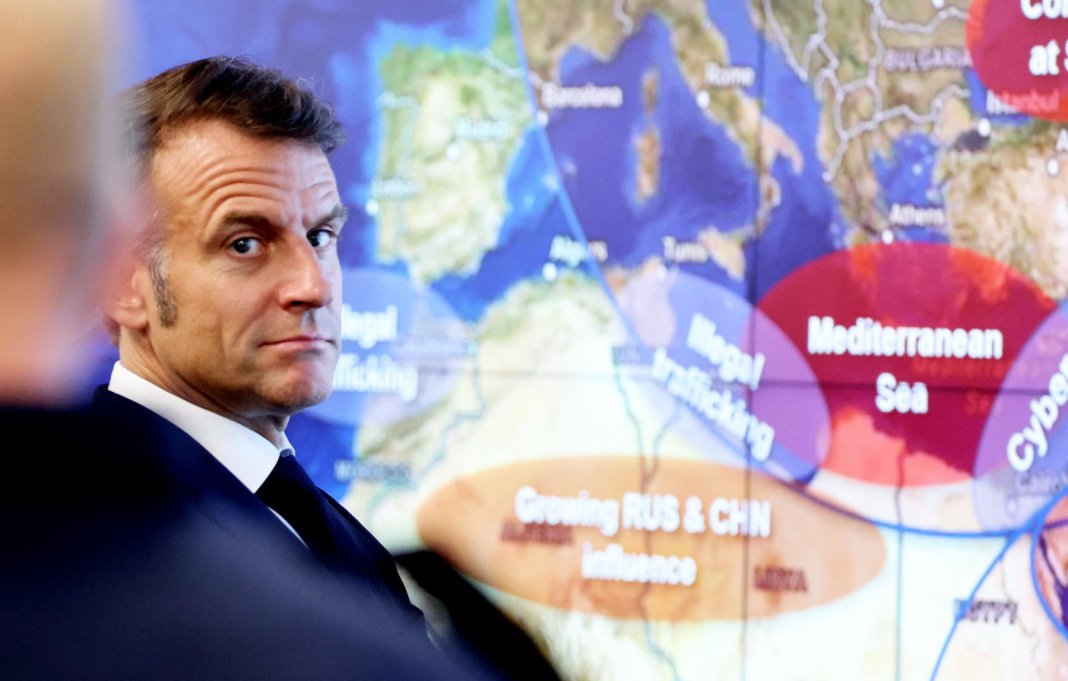 „Rusia se adâncește în paradigma războiului și terorii”. Macron denunță cel mai intens atac aerian asupra Ucrainei de la declanșarea invaziei rusești.
