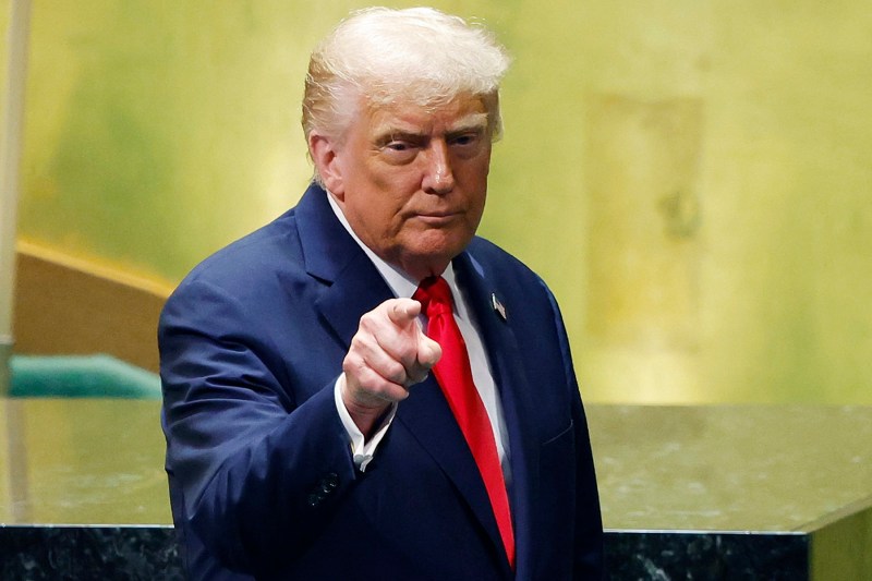 Trump cere ca Microsoft să elimine un membru esențial al companiei: „Reprezintă o amenințare pentru securitatea națională”