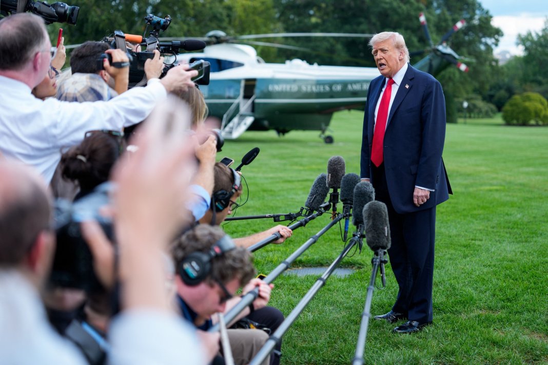ULTIMA ORĂ: Donald Trump își asumă o altă atitudine ambiguă după ce dronele ruse au ajuns în Polonia, stârnind îngrijorare în Europa: „Poate că a fost o eroare”