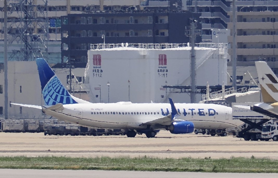 Un Boeing 737 a efectuat o aterizare de urgență în Japonia din cauza unui foc izbucnit la bord
