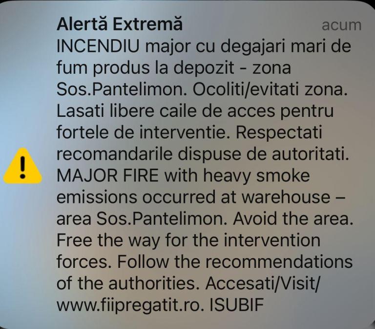 Un incendiu puternic a izbucnit la un depozit din Sectorul 2 al Bucureștiului, generând cantități mari de fum. Au fost transmise două mesaje RO-Alert.
