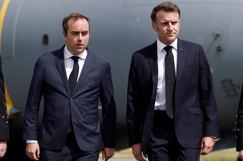 Guvernul nou al lui Macron ia în calcul un compromis major referitor la vârsta de pensionare pentru a-și garanta supraviețuirea.