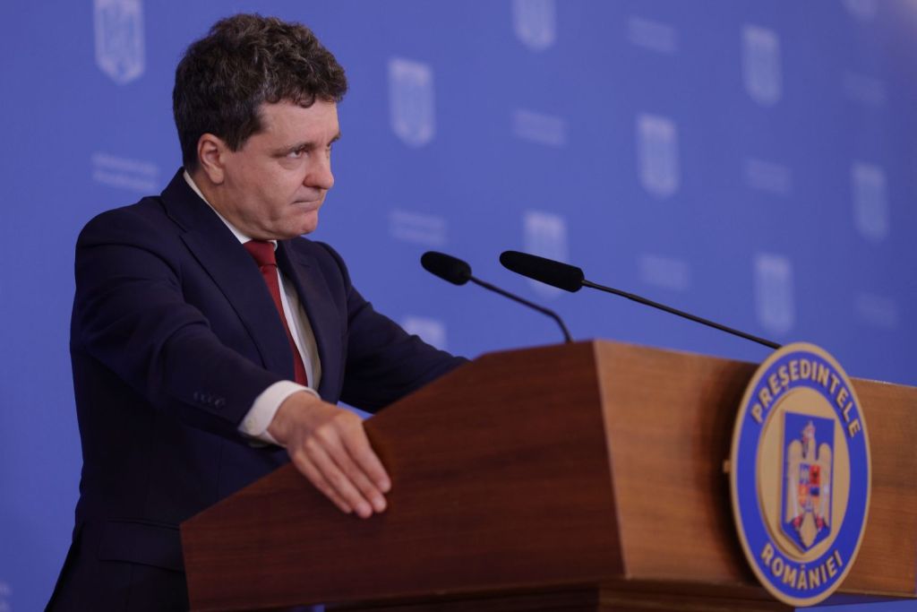 Ipsos Survey: Ceaușescu, cel mai admirat fost președinte / Comentariul lui Nicușor Dan asupra concluziilor
