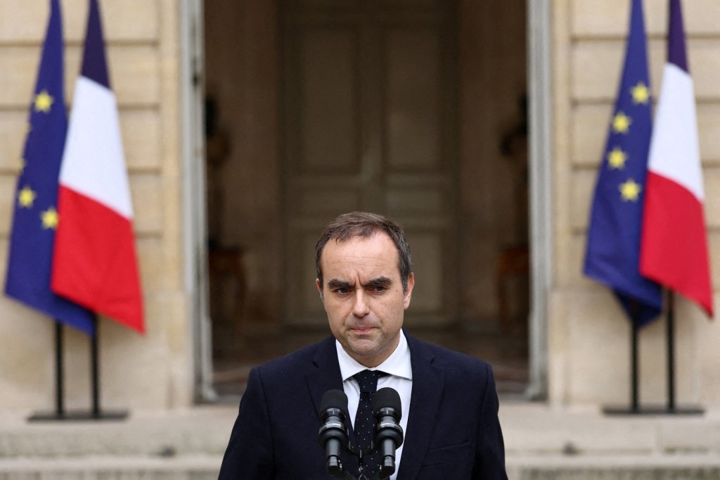 Macron comunică ziua numirii noului prim-ministru, după ce Lecornu a declarat că „are impresia că încă mai există o posibilitate”