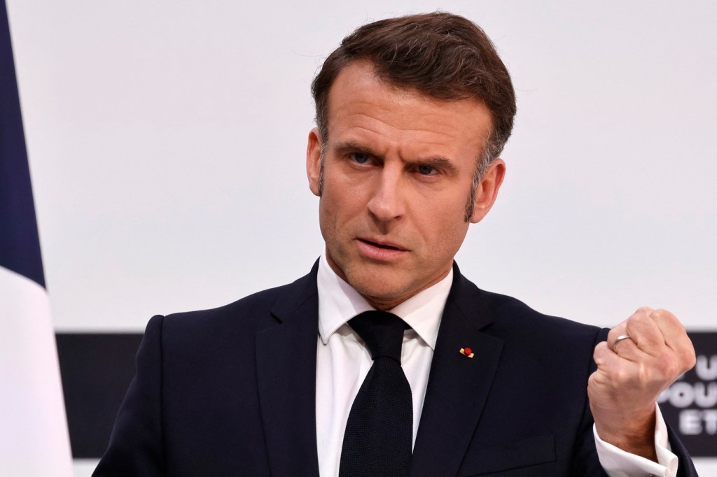Macron, prima reacție în urma jafului de la Luvru: „Un atac asupra istoriei noastre. Vom prinde autorii”