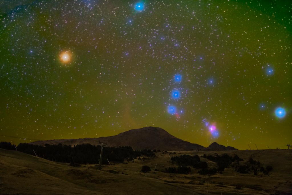 Ploaia de meteori Orionide: Când poate fi observat acest fenomen astronomic în România