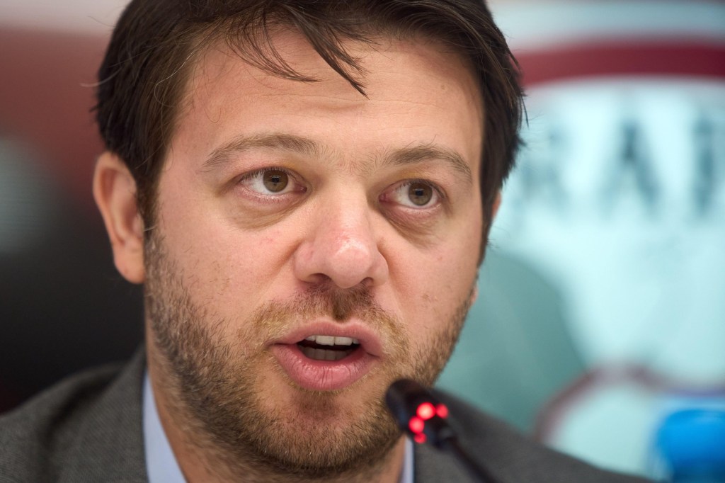 SuperLiga: Răspunsul președintelui Rapid după ce Dobre Dobre a insultat Dinamo: „Se exagerează mult pe tema aceasta”