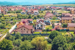 10 localități desemnate de Guvern drept „zone cu resurse turistice”. Beneficiile noului statut