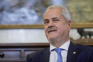 În urma documentarului Recorder și a protestelor recente, un fost prim-ministru al României avertizează cu privire la „o lovitură de stat”