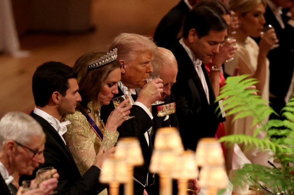 Criticii lui Trump admit că noul ghid de dietă include măsuri utile, în special pentru nutriția copiilor.