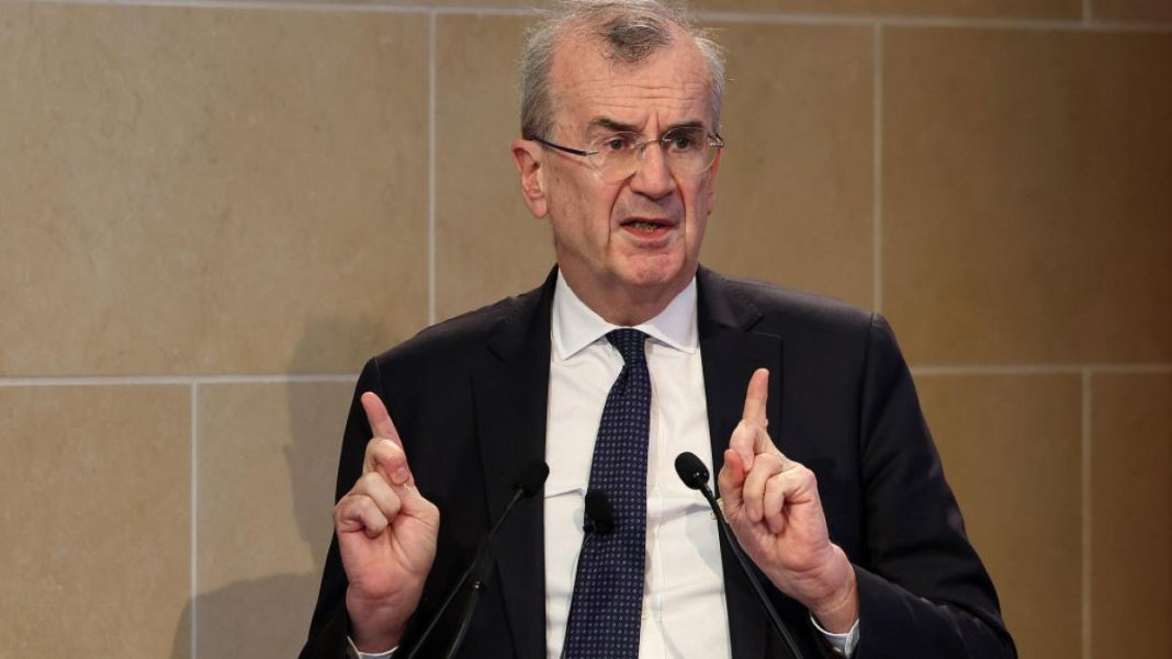 guvernatorul guvernatorul