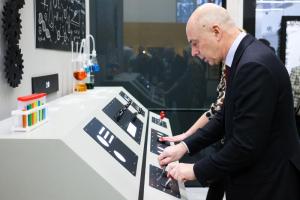 Spionajul german afirmă că Rusia a ascuns zeci de miliarde de dolari din deficitul bugetar.