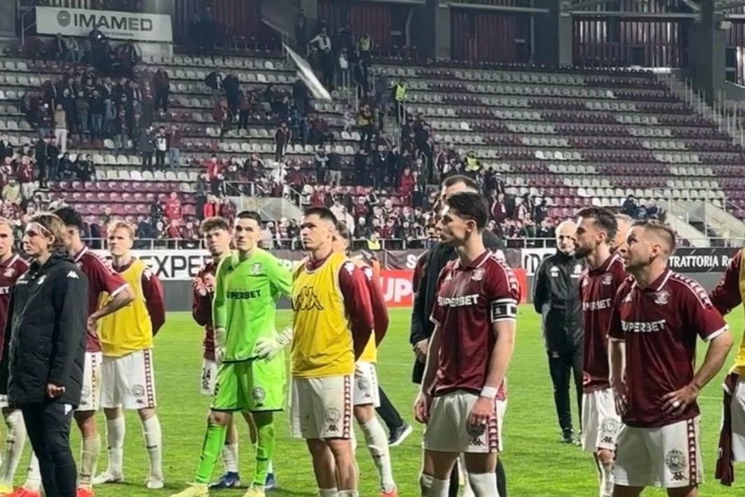 Scandal imens în Giulești, după Rapid - U Cluj » Fotbaliștii, insultati de suporteri și atacați cu bățul de la tobă!
