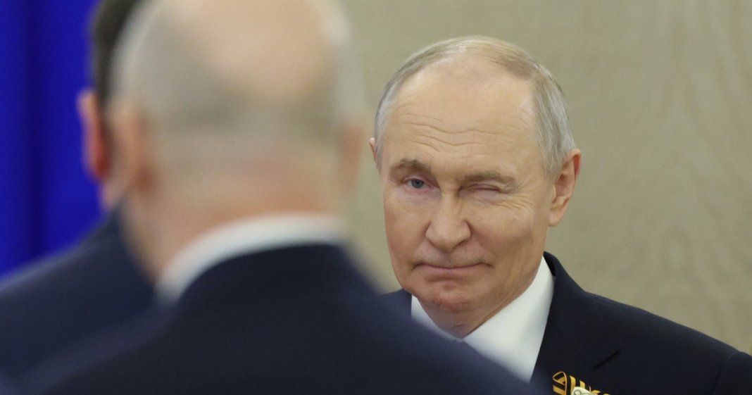 De ce liderii de la Kremlin nu reușesc să-l depună pe Putin de la conducere și ce acțiuni ar putea întreprinde Occidentul pentru a...