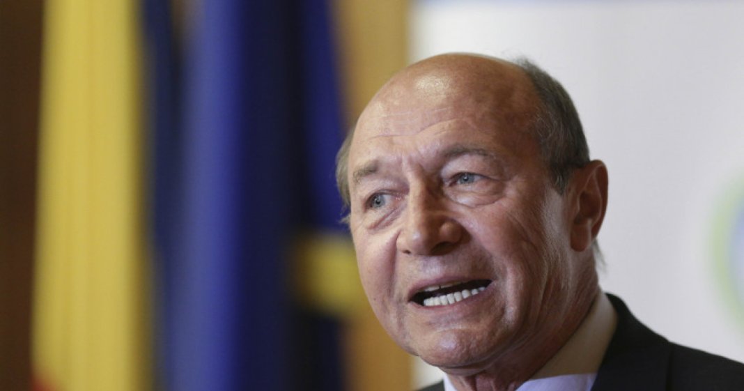 Traian Băsescu învinuiește PNL de iresponsabilitate: „Opresc țara pentru o singură persoană”
