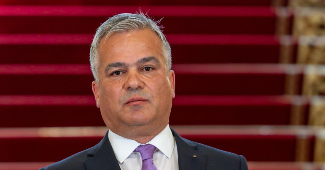 Adrian Veștea reacționează la ultimatumul lui Ilie Bolojan de a-și înainta...