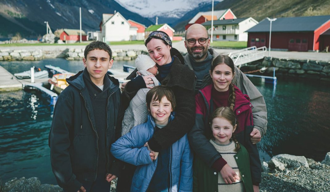 Jurist norvegian, în urma peliculei „Fjord”, bazată pe cazul familiei Bodnariu: „Analizați probele, nu campania”.