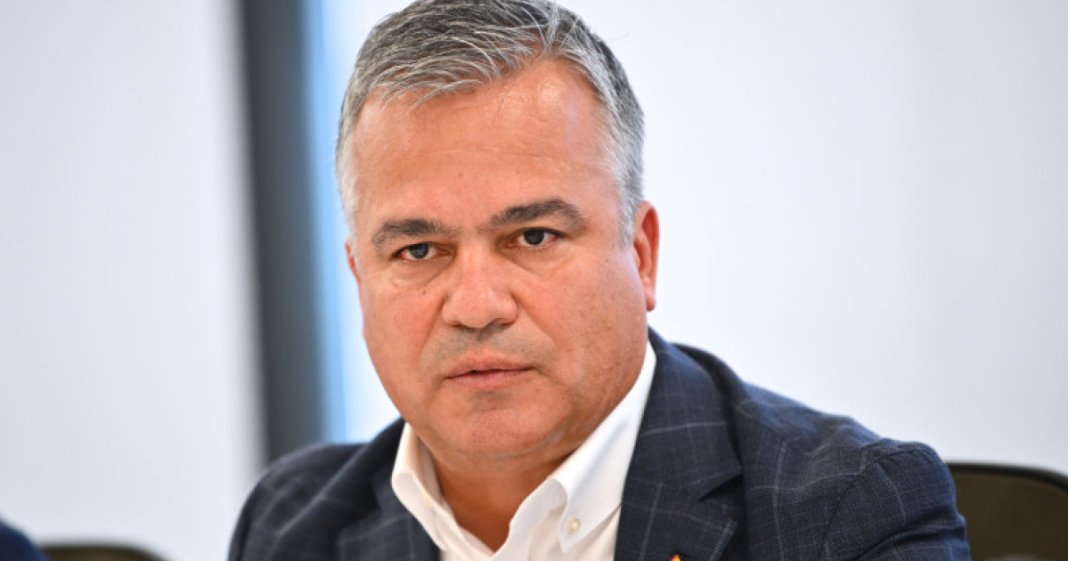 Surse: Lista miniștrilor din cabinetul Veștea va fi dezvăluită în această seară la Parlament. Cine ar putea...