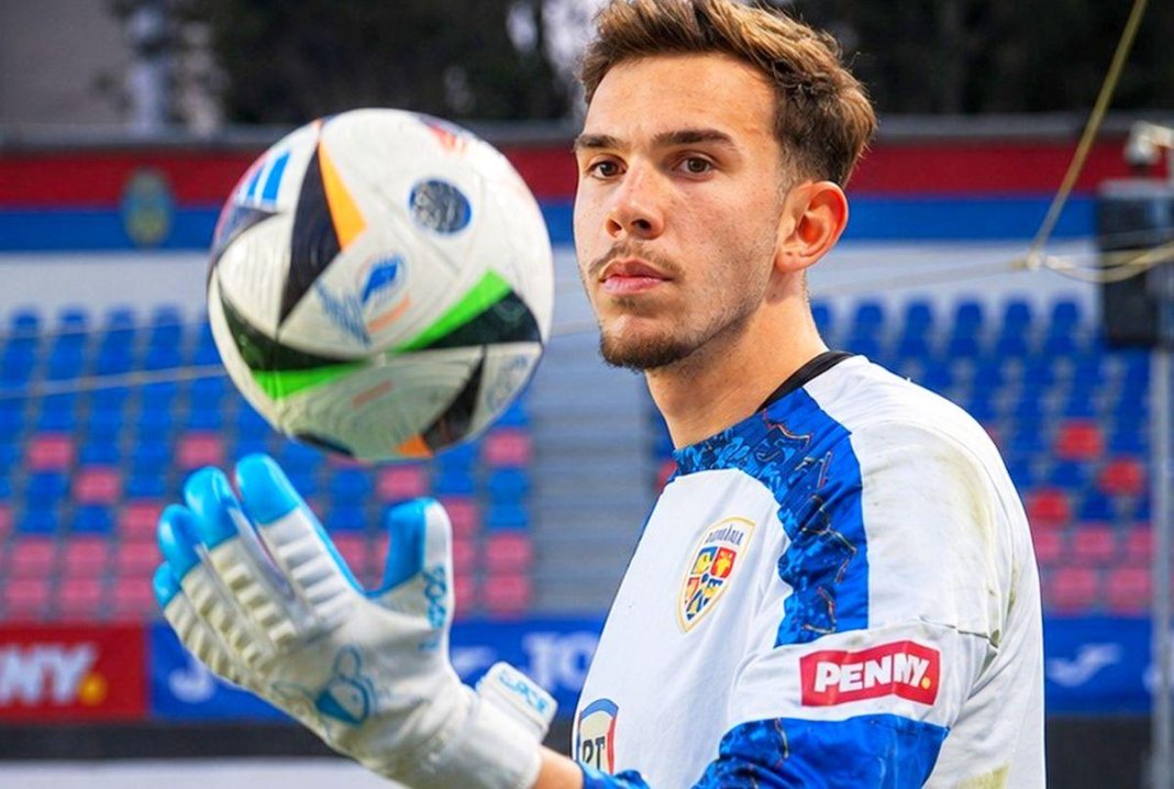 Universitatea Craiova a prezentat oficial noul său goalkeeper