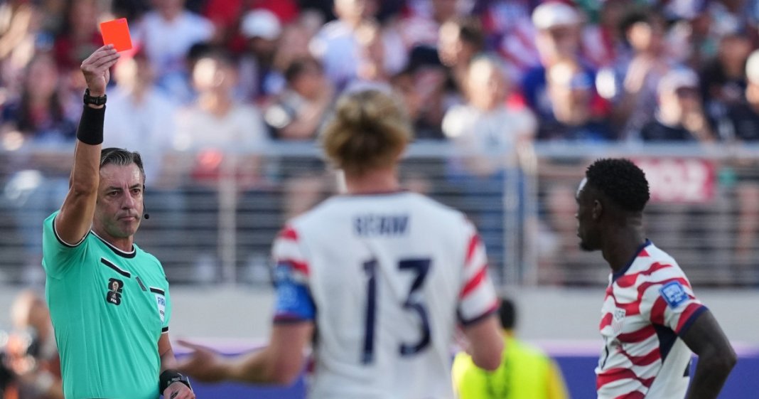CM 2026: Reacția Federației Franceze de Fotbal în urma revocării cartonașului roșu acordat lui Balogun de către FIFA