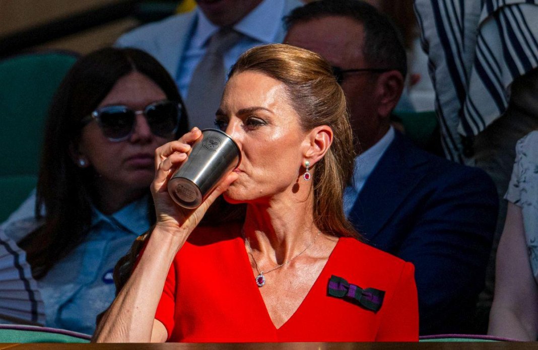 Simona Halep și Dorin Mateiu, zăriți în loja regală de la Wimbledon împreună cu Prințesa Kate și Sharapova
