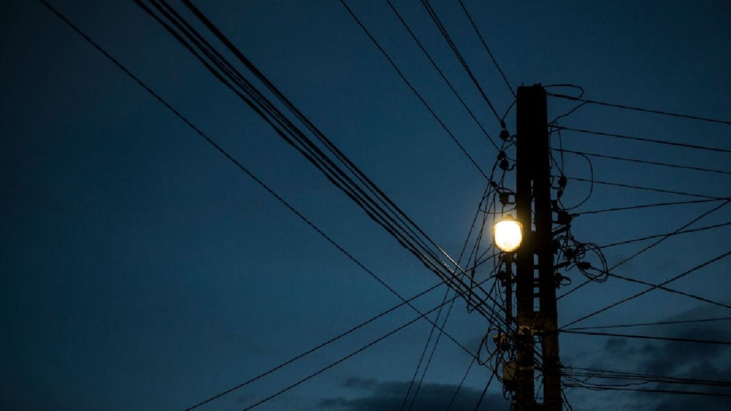 Patru scenarii și opțiuni alternative pentru criza energetică generată de închiderea Reactorului 2 de la Cernavodă
